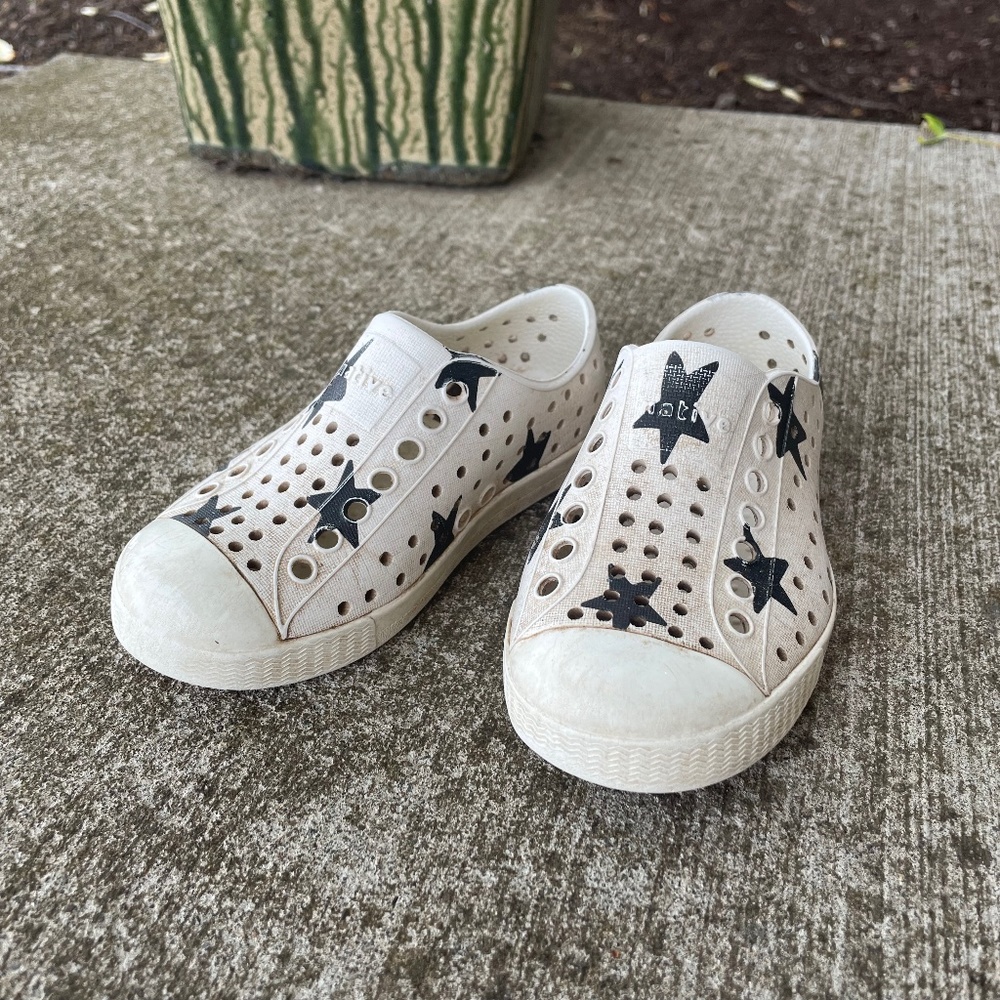 Native Shoes Toddler Size C8
